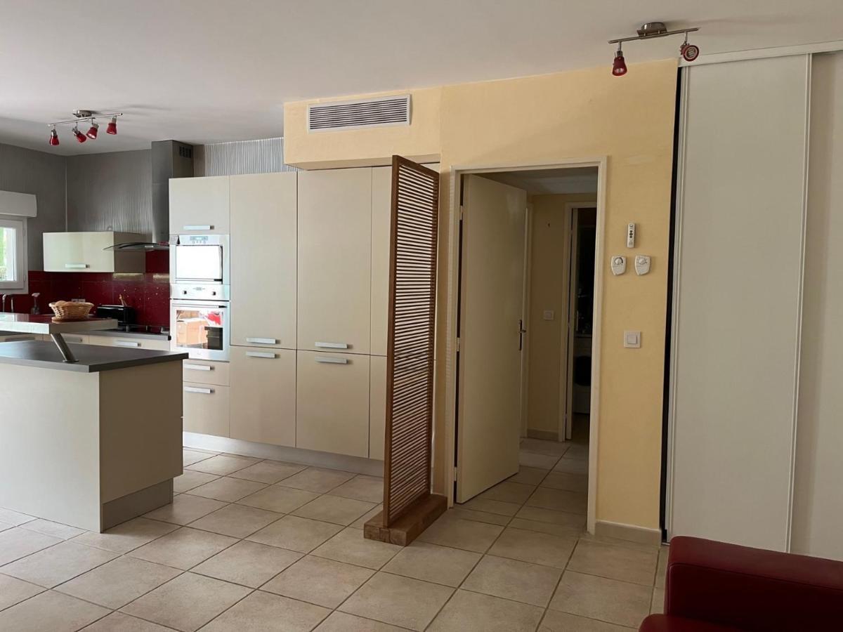 Saint-Raphael, Boulouris, F2 Dans Belle Residence 3 Piscines, Proche Bord De Mer Saint-Raphael (Var) Exterior foto
