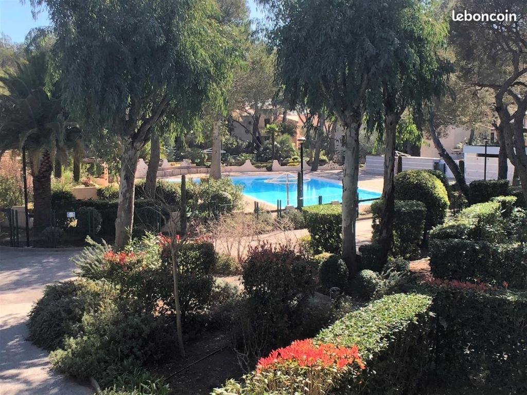 Saint-Raphael, Boulouris, F2 Dans Belle Residence 3 Piscines, Proche Bord De Mer Saint-Raphael (Var) Exterior foto