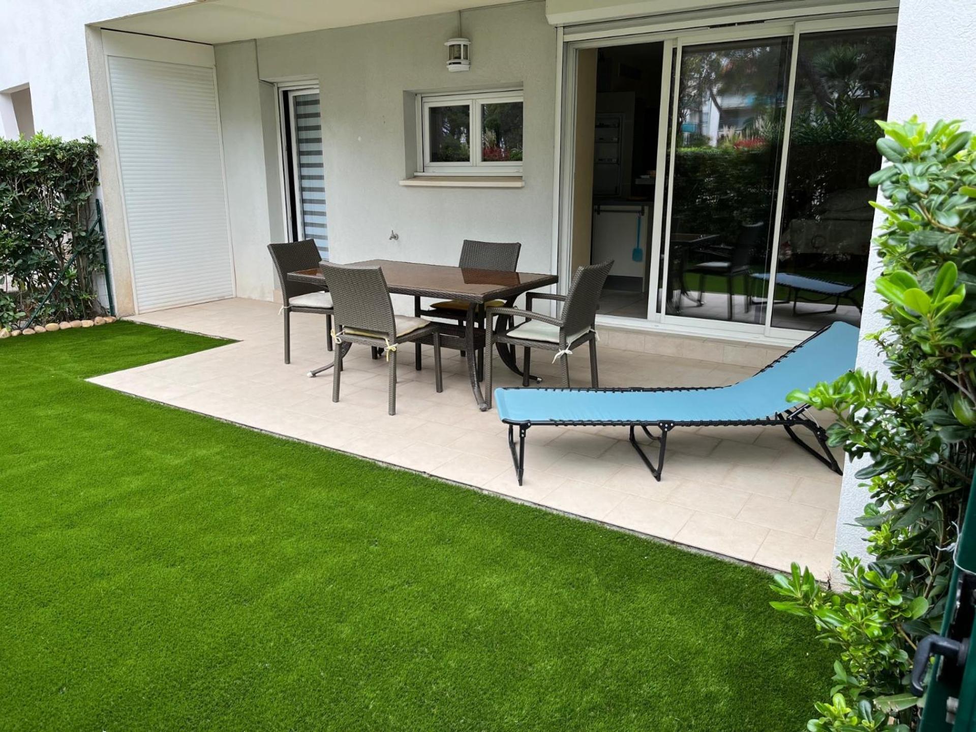 Saint-Raphael, Boulouris, F2 Dans Belle Residence 3 Piscines, Proche Bord De Mer Saint-Raphael (Var) Exterior foto